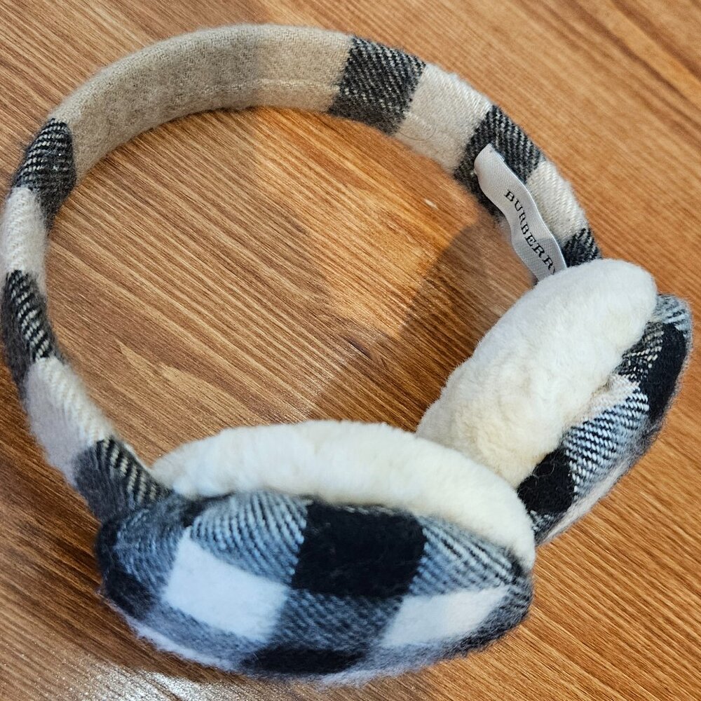Burberry ear muffs